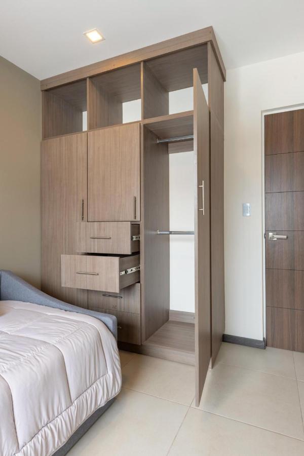 Boulevard Park Apto #27 - 2Bdrm - Selena Segura Heredia Esterno foto